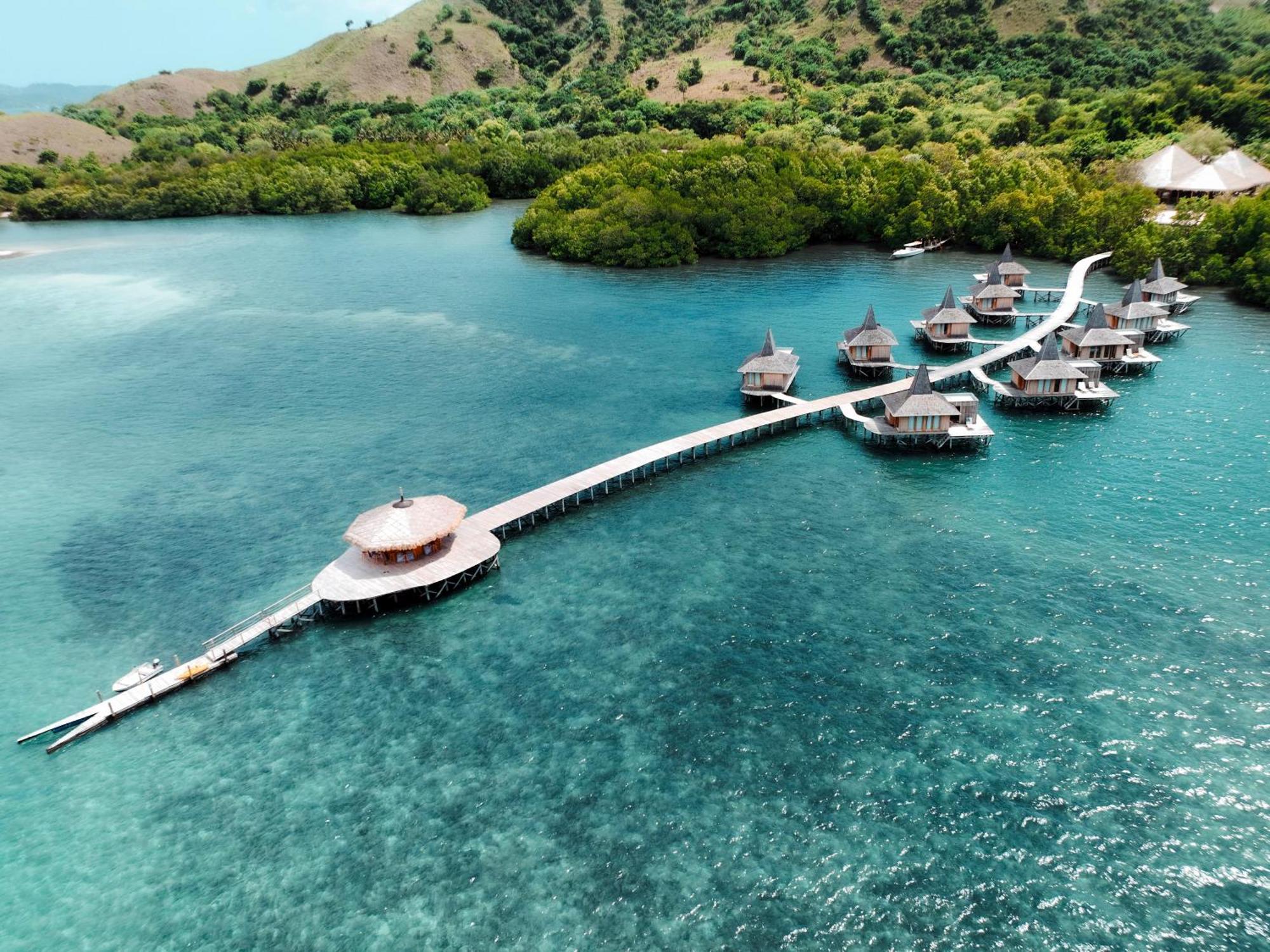 Hotel Menjaga Bay Labuan Bajo Exterior foto